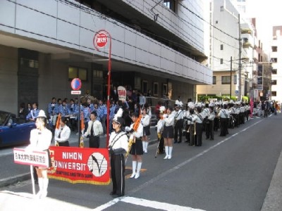 経済学部三崎祭・法学部部法櫻祭　合同パレード